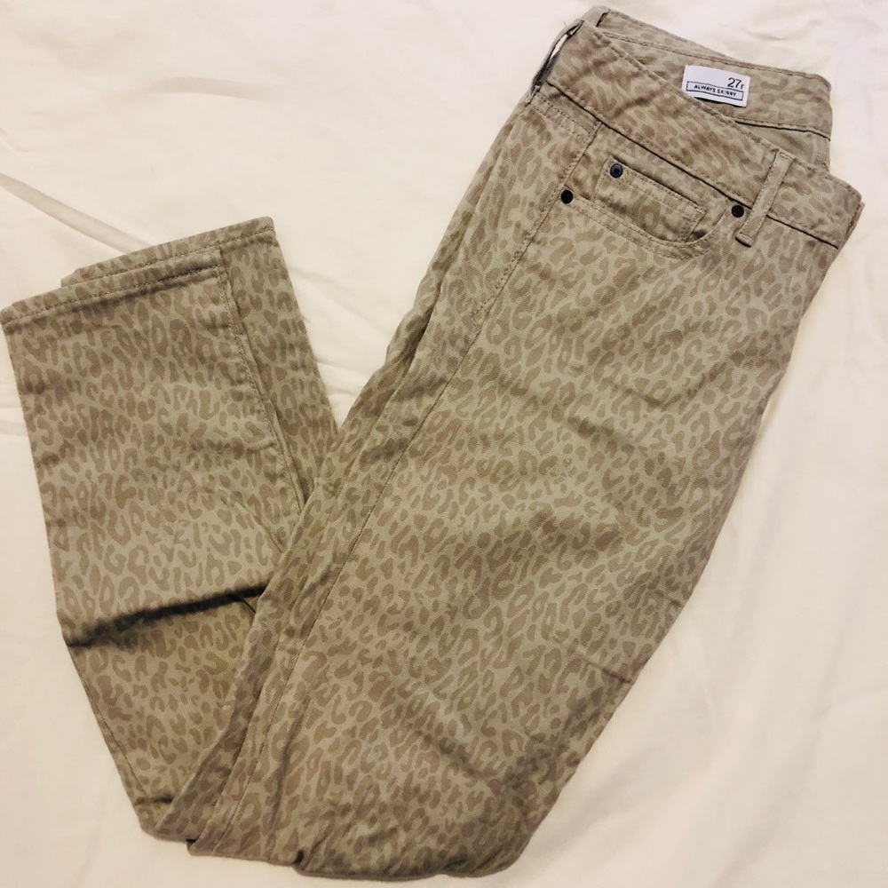 Gap Leopard print Jeans